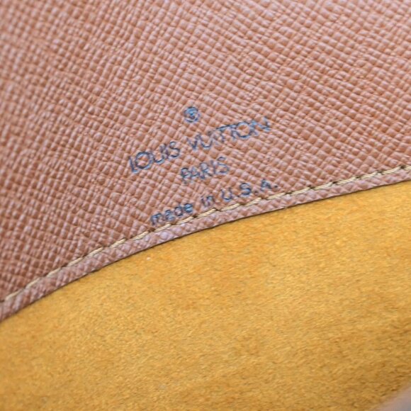 LOUIS VUITTON Musette Tango Short Shoulder Bag Monogram Leather - Picture 8 of 16